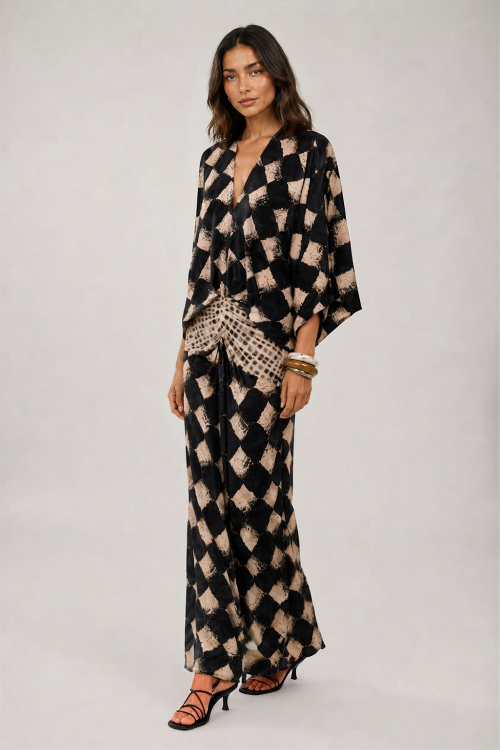 Maelia vestido maxi con mangas tipo kimono