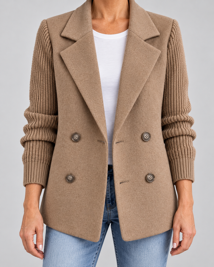 Carla | Americana elegante con mangas de punto